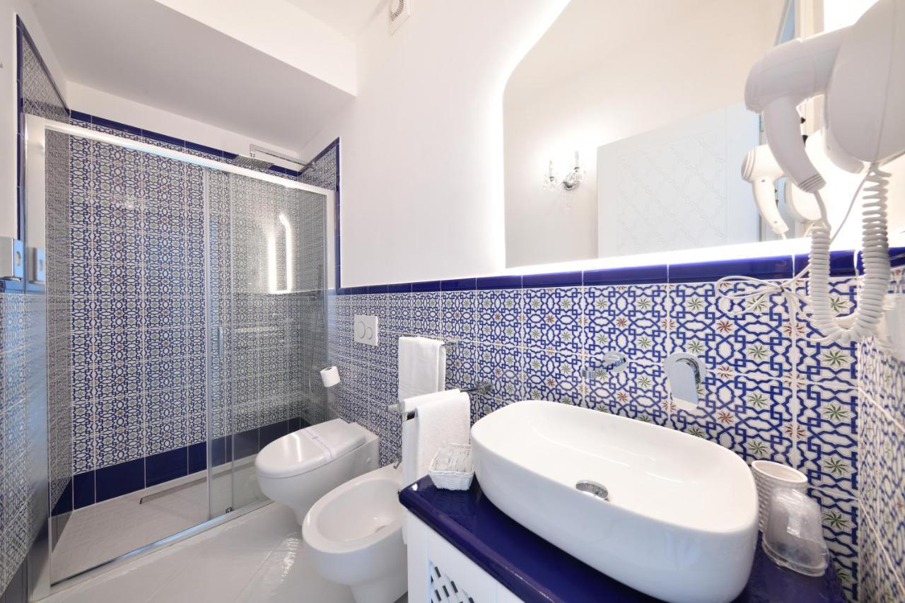 Forio di Ischia King Suite - Luxury Rooms المظهر الخارجي الصورة